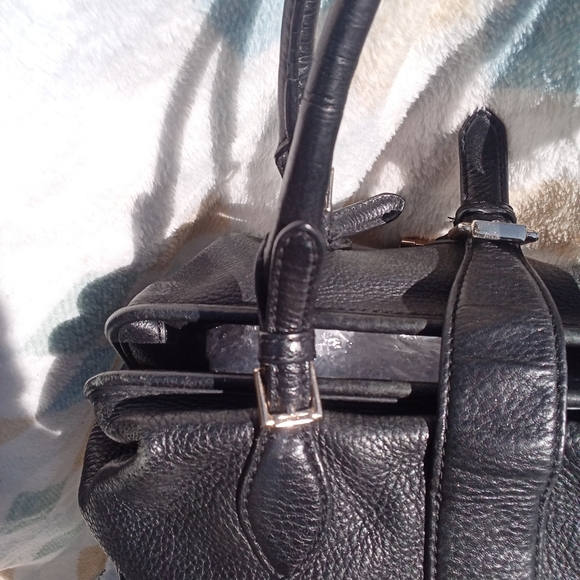 Isaac Mizrahi Black Leather Bag - Picture 12 of 14